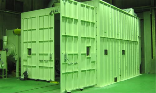 秋元産業株式会社の5000W×5000L×4000H対応の大型ブラストルーム