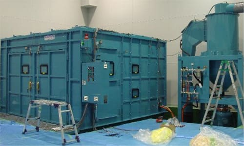 秋元産業株式会社のブラストルーム01