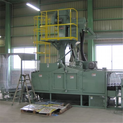 秋元産業株式会社のシームレス容器（ボンベ外面）加工装置