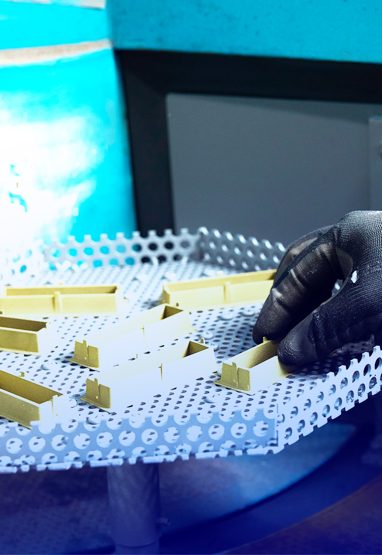 秋元産業株式会社のメインビジュアル画像02