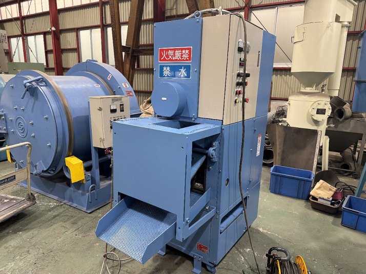 インラインタンブラー式ショットブラスト