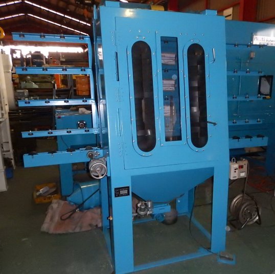 板形状品加工用ブラスト（重力式／研磨材分級機能付）