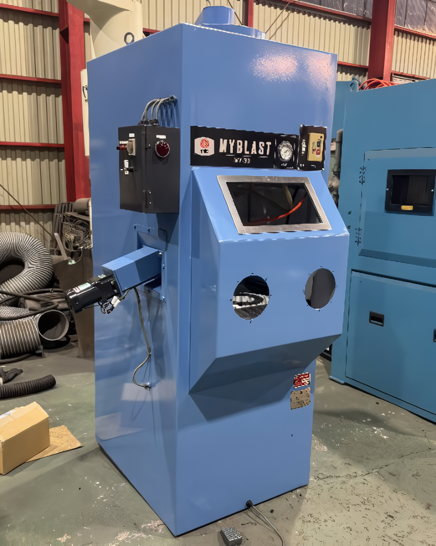 バレル式エアブラスト（重力式／研磨材分級機能付）